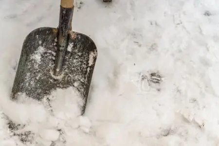 Choisir un déneigeur à la pelle⎹ Super déneigement Québec